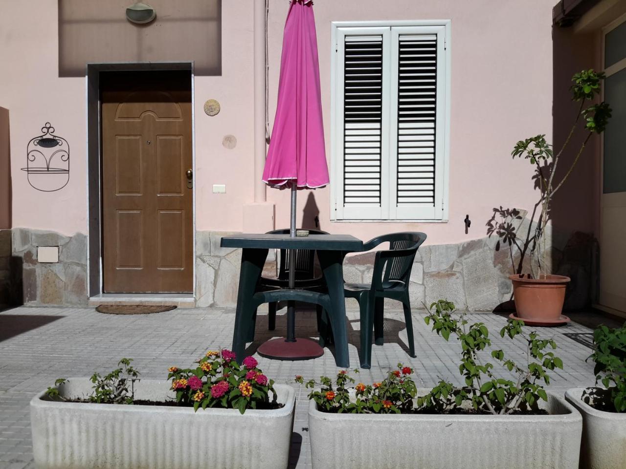 Butterfly Accommodation Alghero Exterior photo